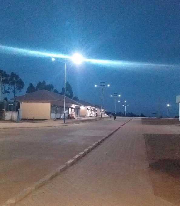 仙桃市非洲科特迪瓦太阳能路灯工程
